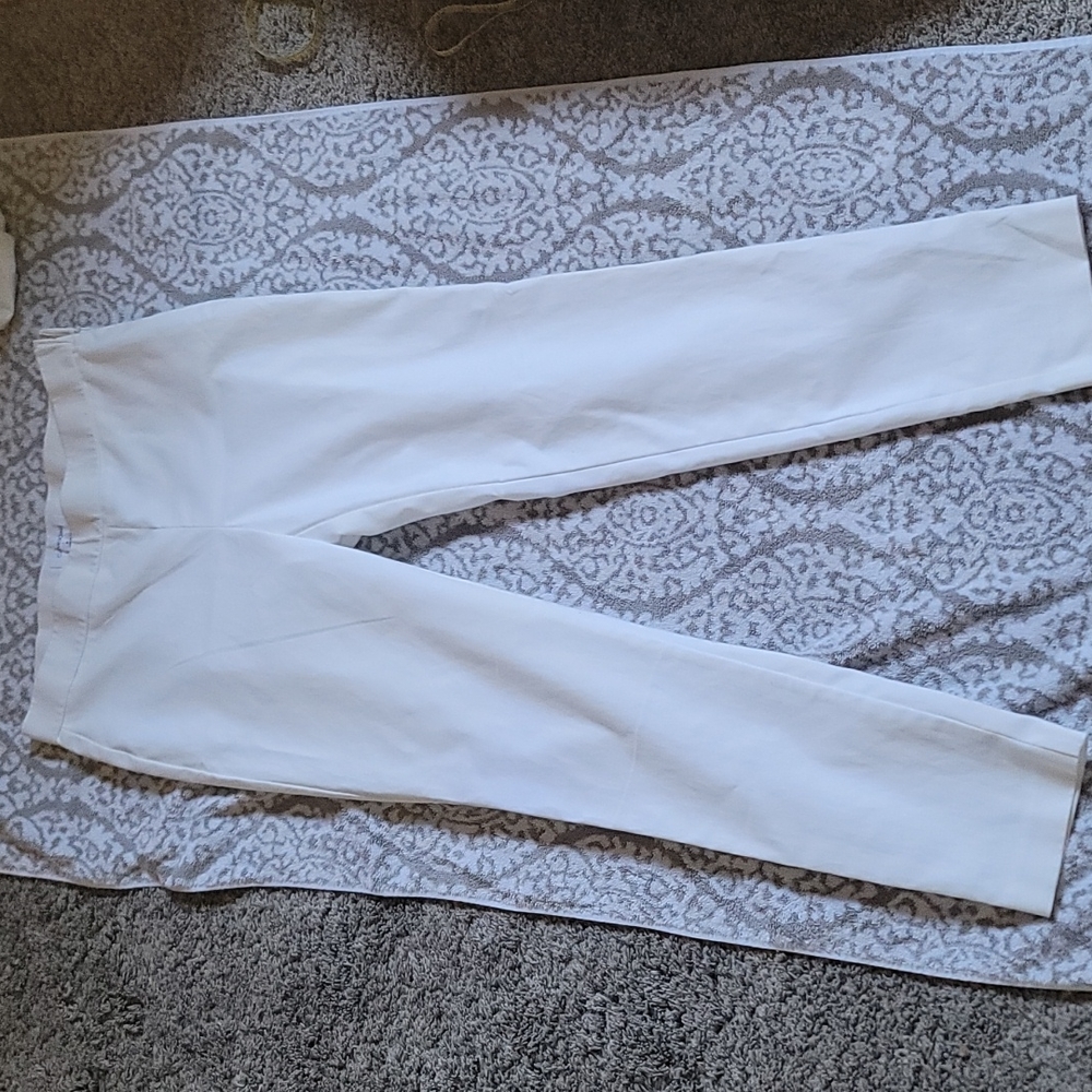 STUNNING white calvin klein skinny trousers